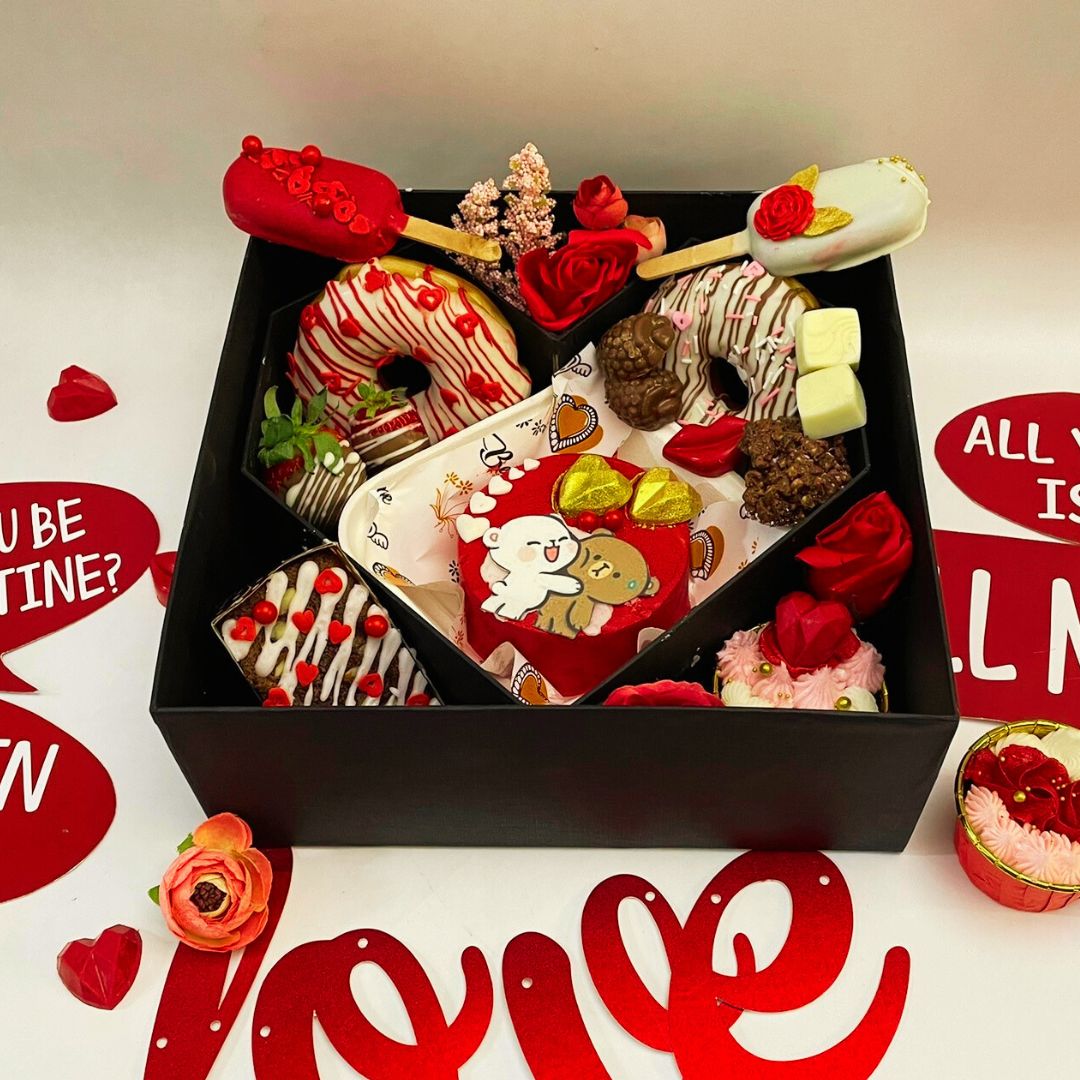 Bento Cake Hamper