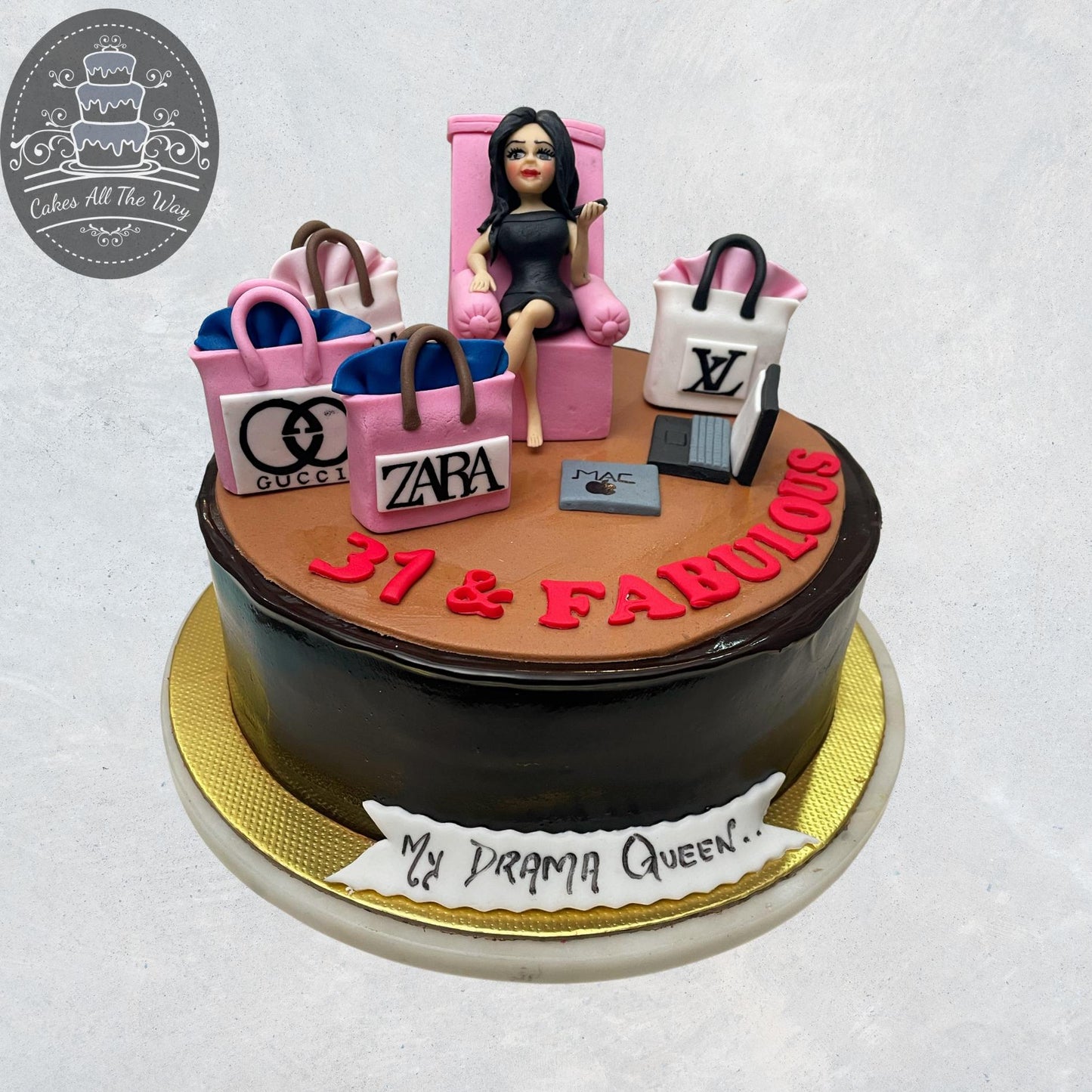 Shopaholic Theme Cake