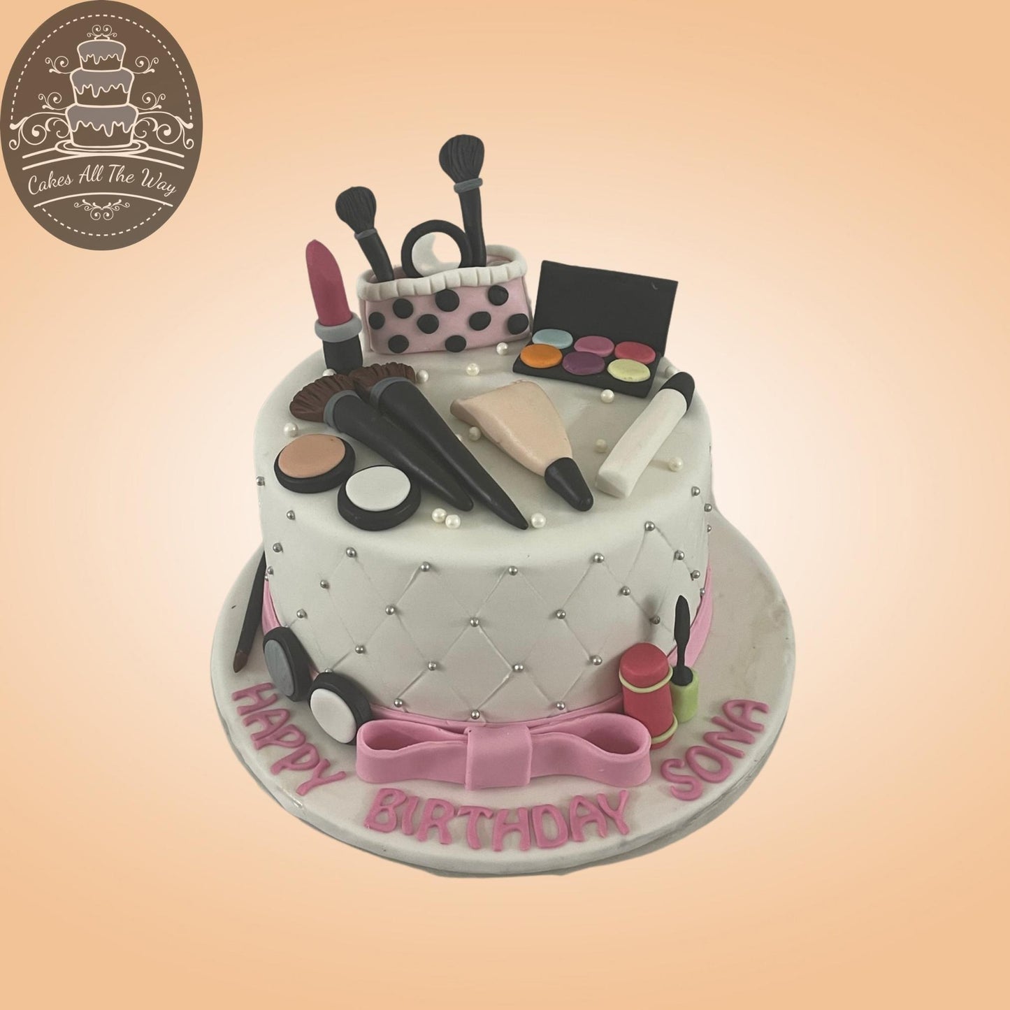 Makeup Kit Theme Cake