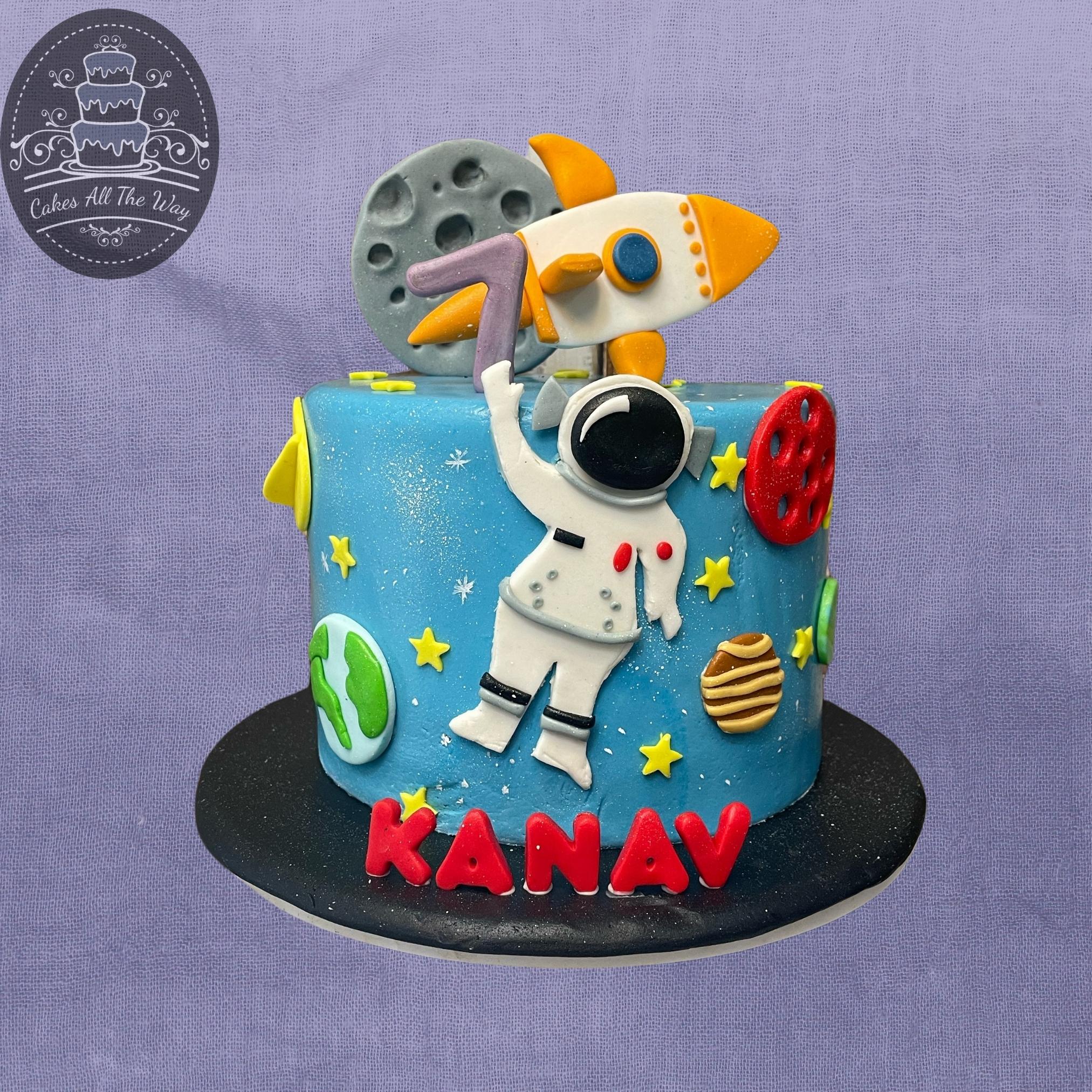 Space Theme Cake – SweetCraft Online