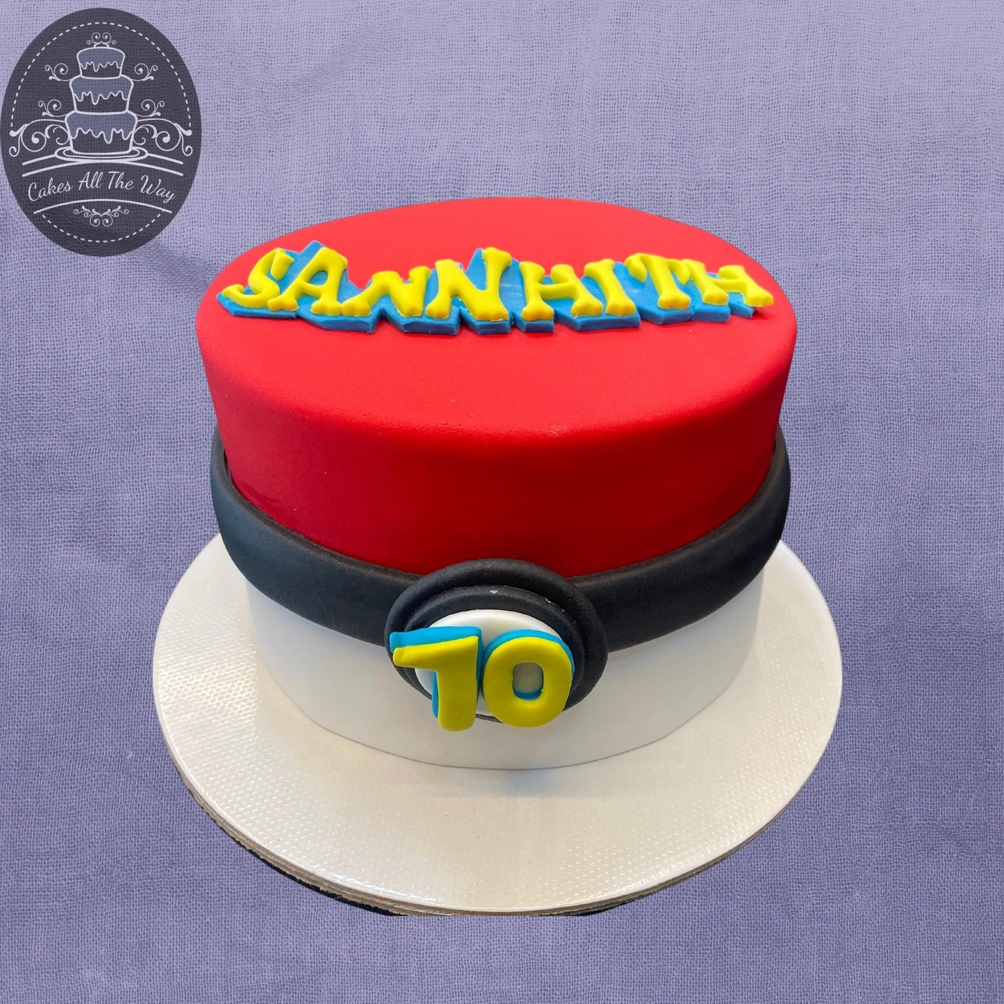 Pokemon Ball Theme Cake
